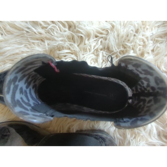 Inc International Concepts Women's Rain Boots Size 10 Grey Leopard Print - Picture 7 of 8